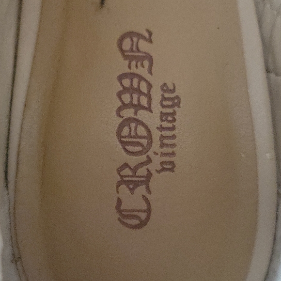 Crown Vintage tan heels - Picture 4 of 4